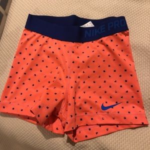 Nike spandex